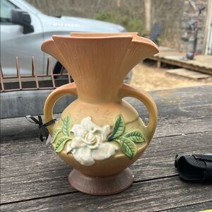 Floral Ceramic Vase with Handles
Roreville USA 684-8